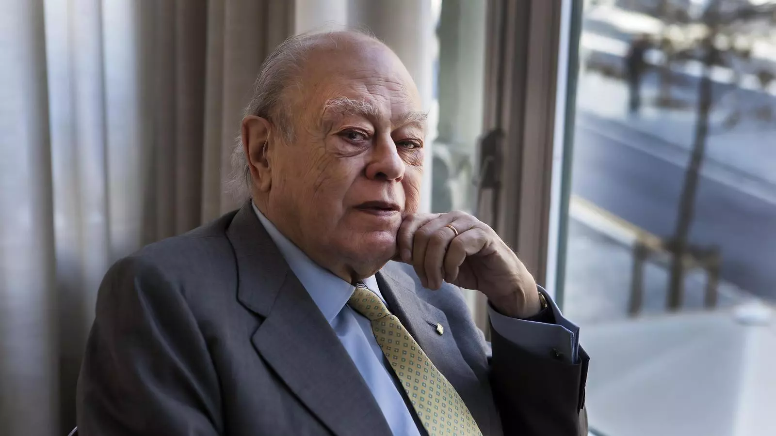 L'expresident de la Generalitat Jordi Pujol al seu despatx en una imatge d'arxiu