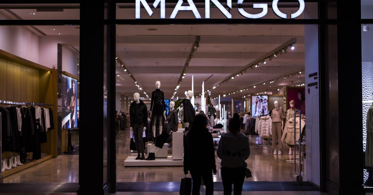 Mango cierra sus tiendas propias y la venta online en Rusia