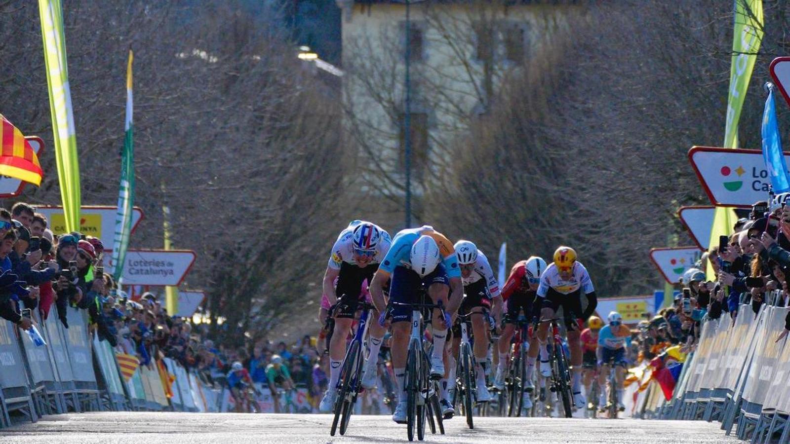 El británico Ethan Vernon gana la cuarta etapa de la Vuelta a Catalunya
