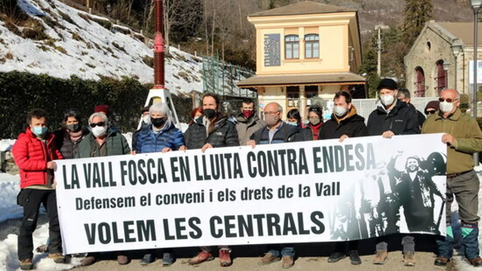 Un moment de l'acte de la CUP, aquest divendres a la central de Capdella. / ACN