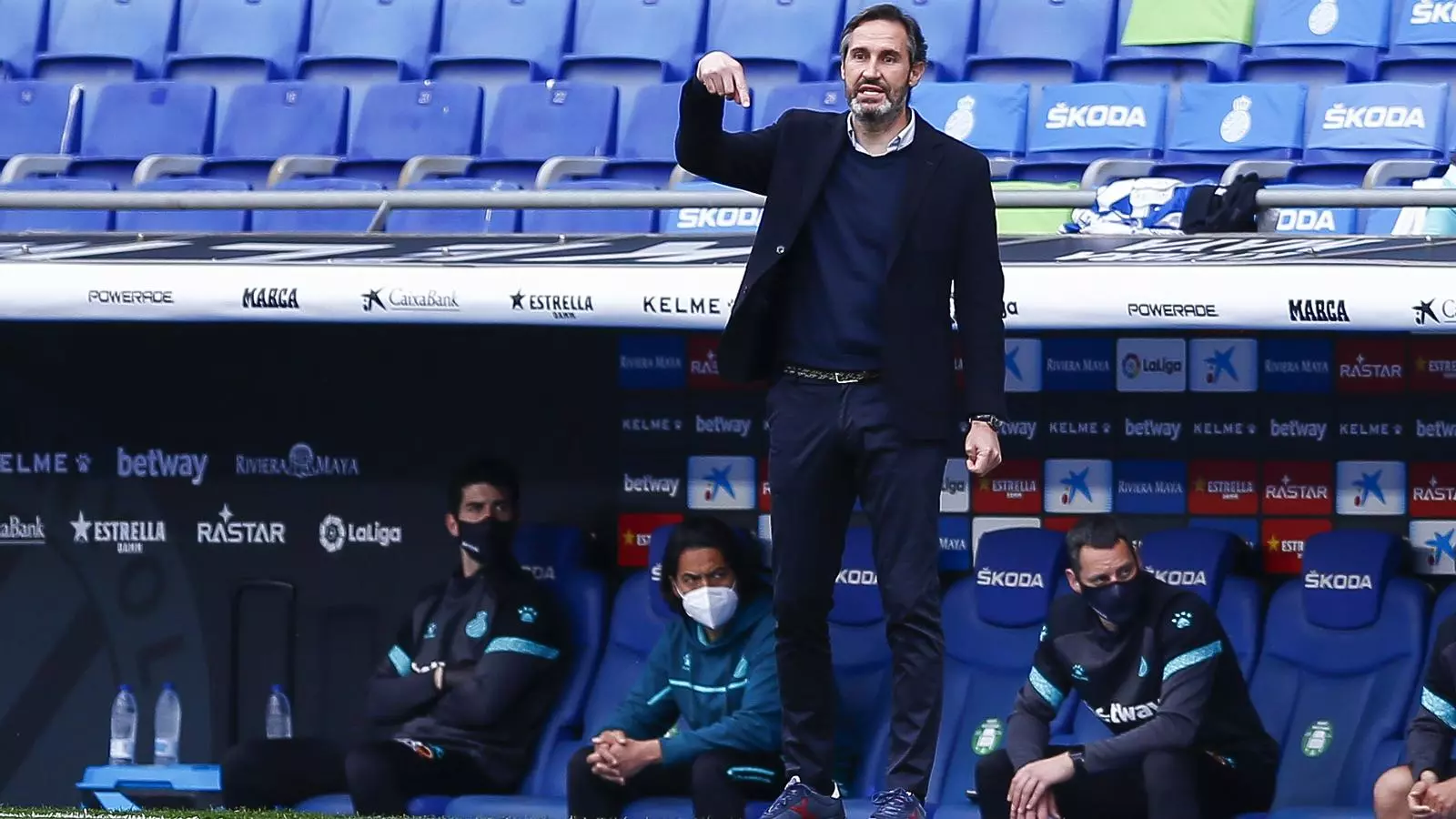 Vicente Moreno, en un partit de la temporada.
