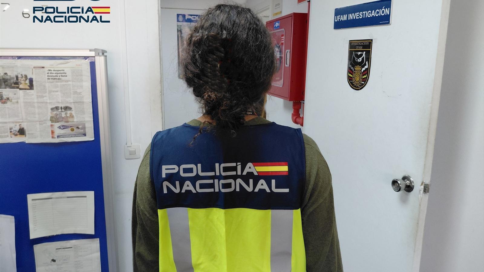 Una agent de la Policia Nacional.