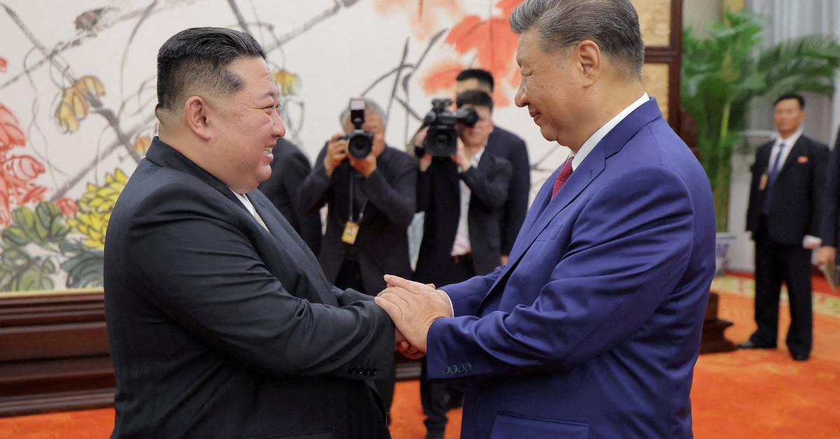 Xi Jinping viatja a Corea del Nord per evitar que Kim Jong-u