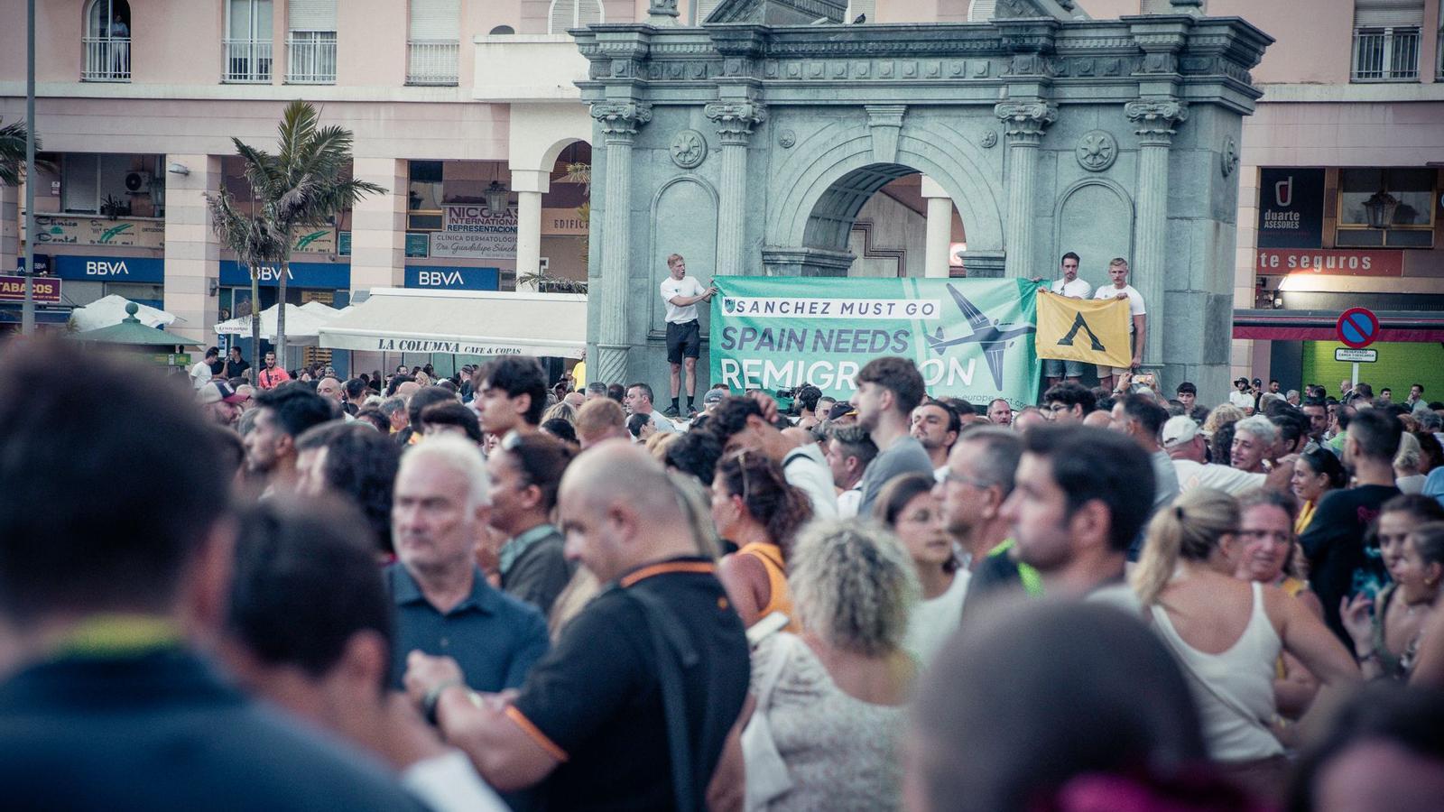 Banner unfurled by Save Europe Act in Ceuta.