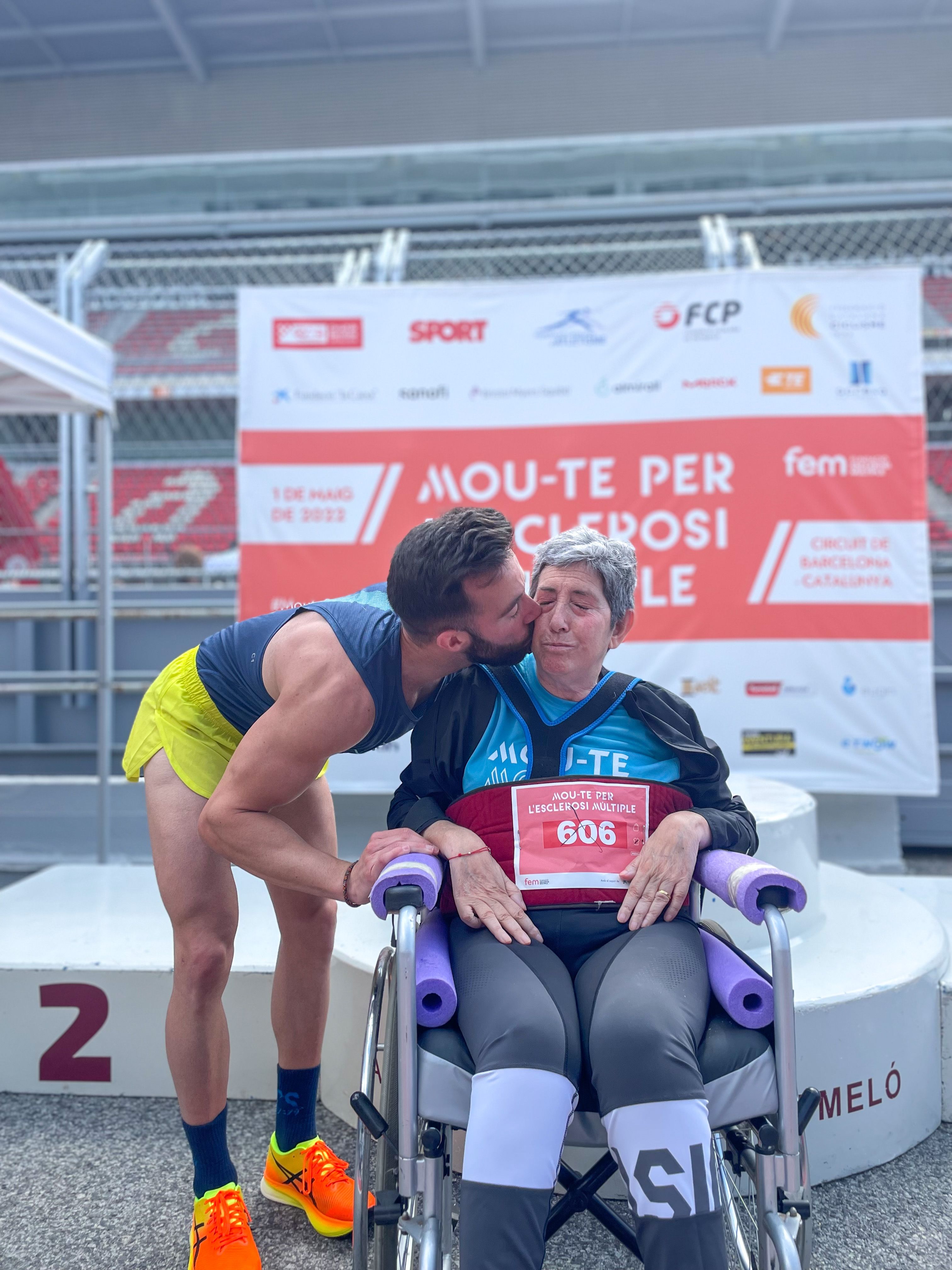 Eric Domingo and Silvia Roldán at a race