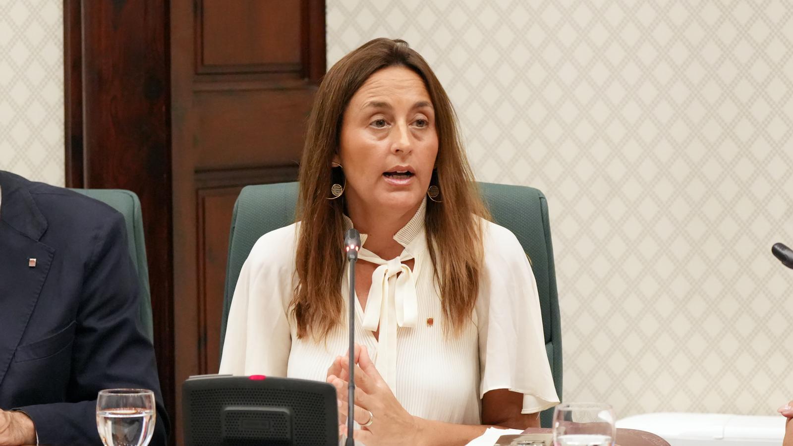 La consejera Niubó, durante la comparecencia de este lunes en el Parlament