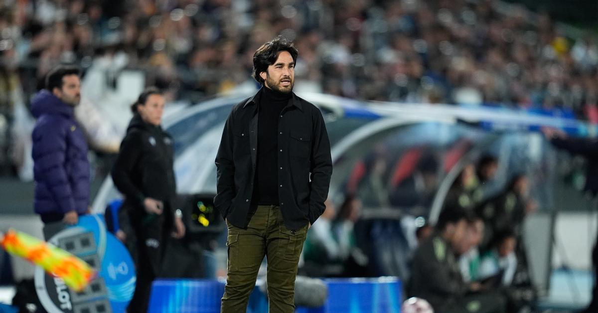 El tècnic blaugrana Pere Romeu ha destacat l'ambició del seu equip en la prèvia del segon dels tres clàssics consecutius.

✍️ @razalo71