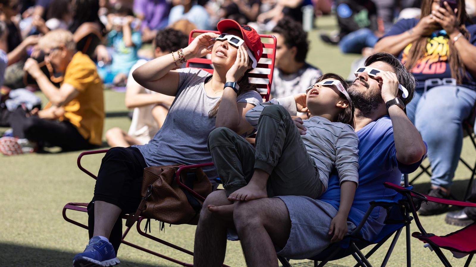 A family prepared to see an eclipse