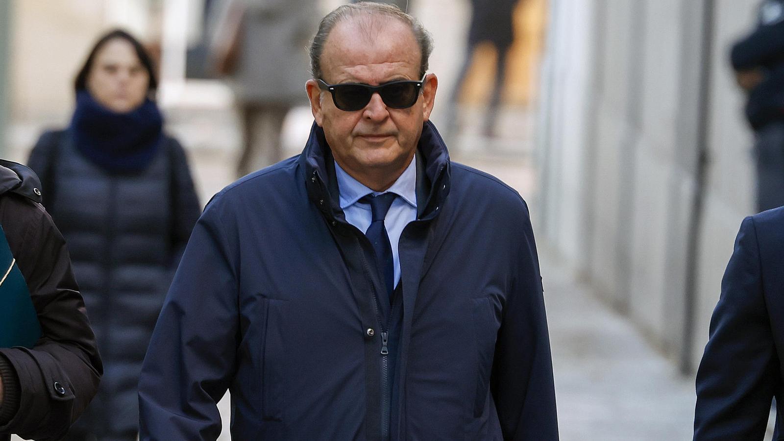 Justo Vicente Pelegrini arriving at the Supreme Court this morning