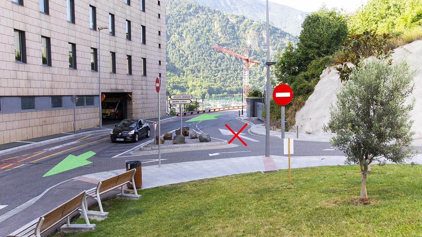 Les indicacions sobre el sentit únic al carrer Sant Andreu. / COMÚ D'ANDORRA LA VELLA