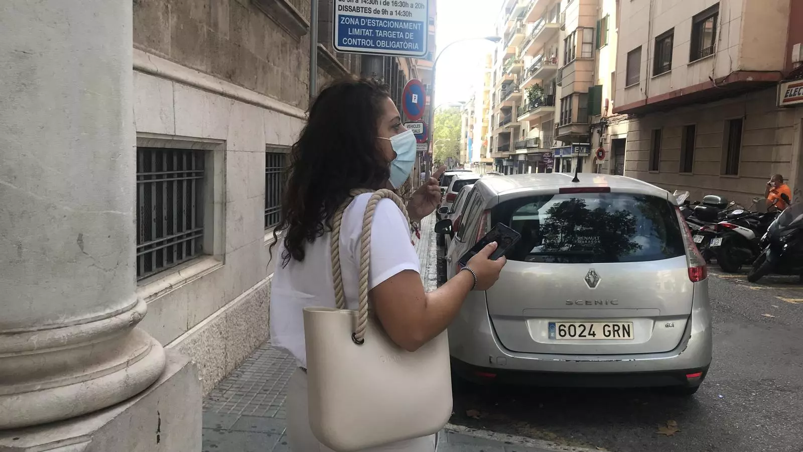 Angelica Pastor a la sortida dels jutjats d'Avinguda Alemanya de Palma