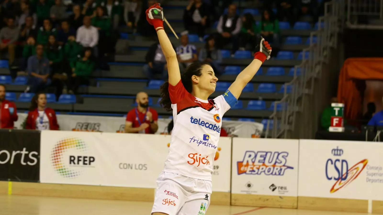 El Telecable Gijón no li dona opció al Bigues i Riells (5-2)