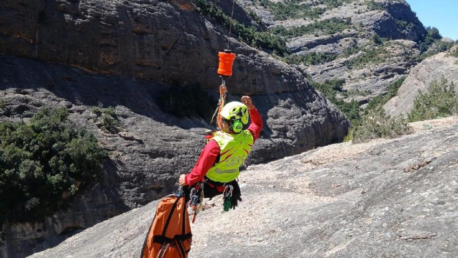 Image of a firefighter in one of this Saturday's rescues