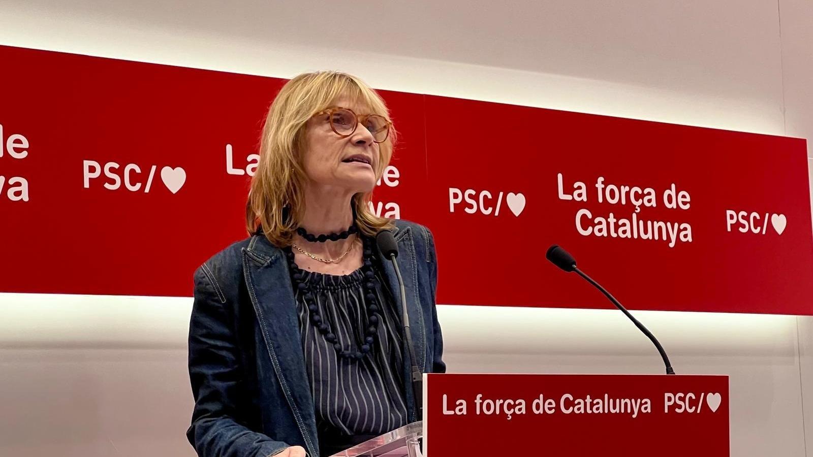 The spokesperson for the PSC, Lluïsa Moret, in this Monday's press conference.