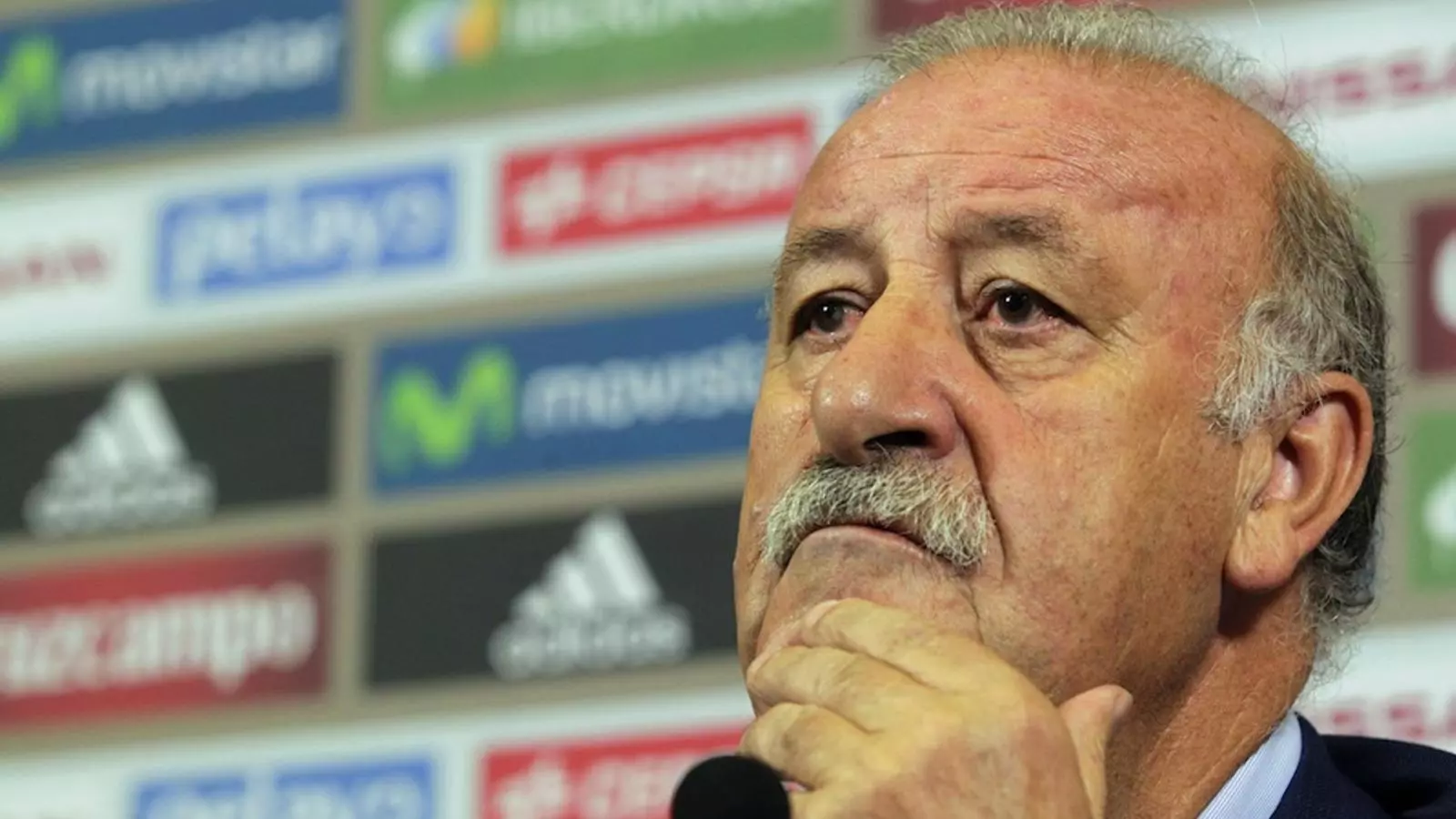 El seleccionador espanyol de futbol, Vicente del Bosque, durant la roda de premsa