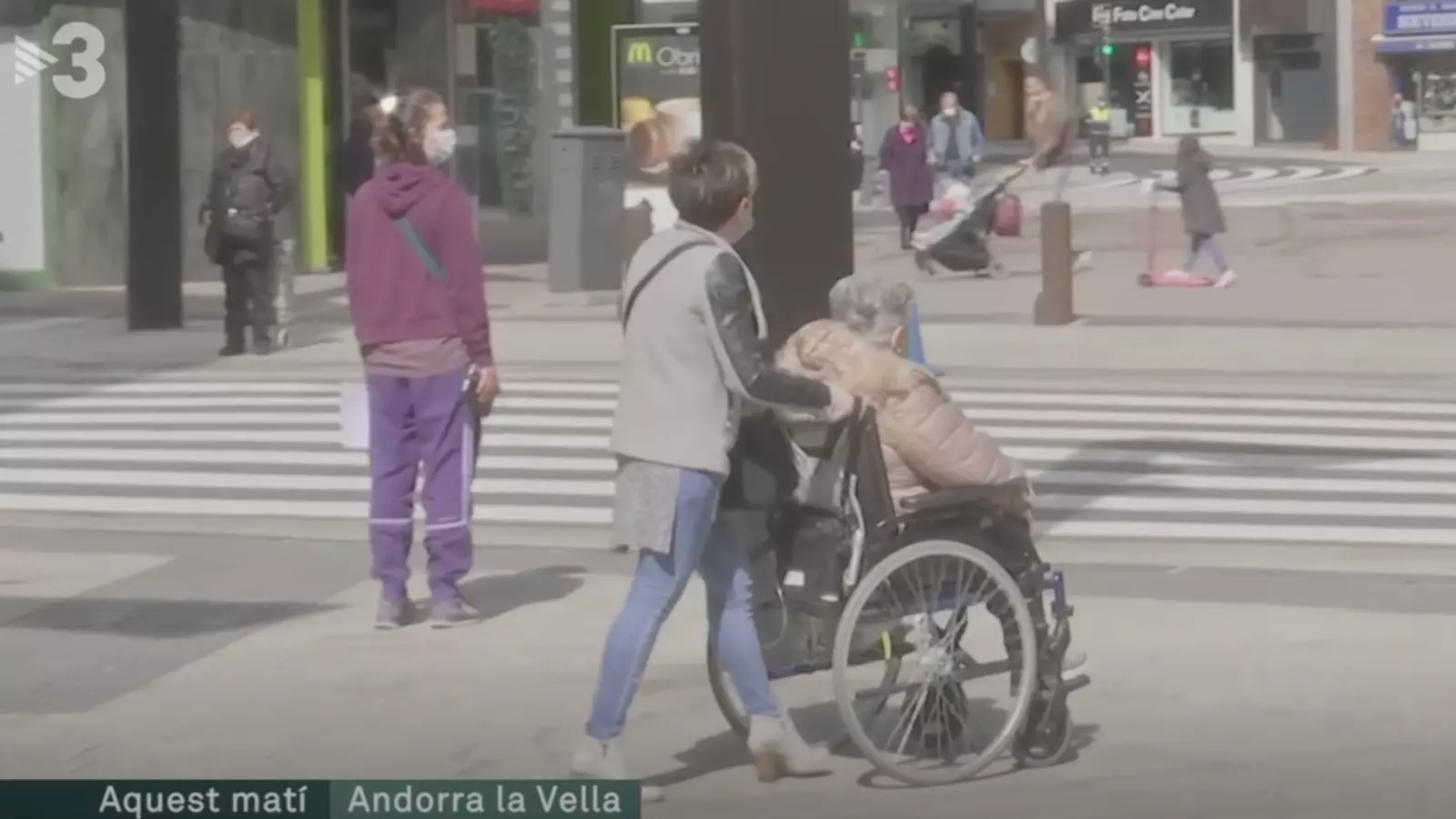 Notícia de TV3 sobre el desconfinament andorrà. / ARA ANDORRA