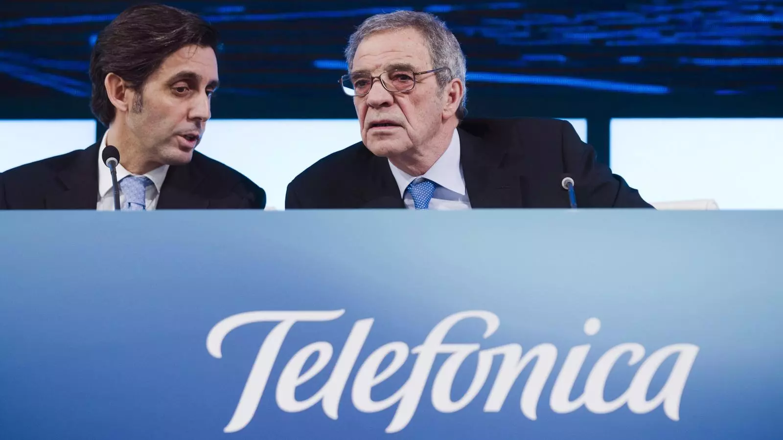 César Alierta juntament amb Álvarez-Pallete, la seva proposta pel relleu a la presidència de Telefónica
