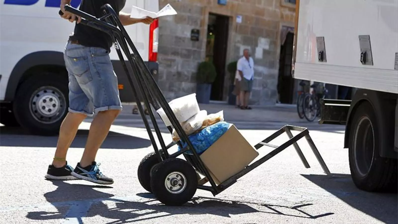 Un treballador a Palma.