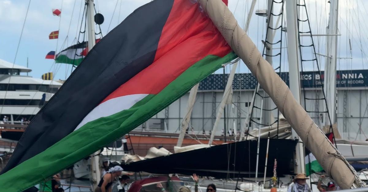 La Flotilla ja navega rumb a Gaza per trencar el bloqueig israelià