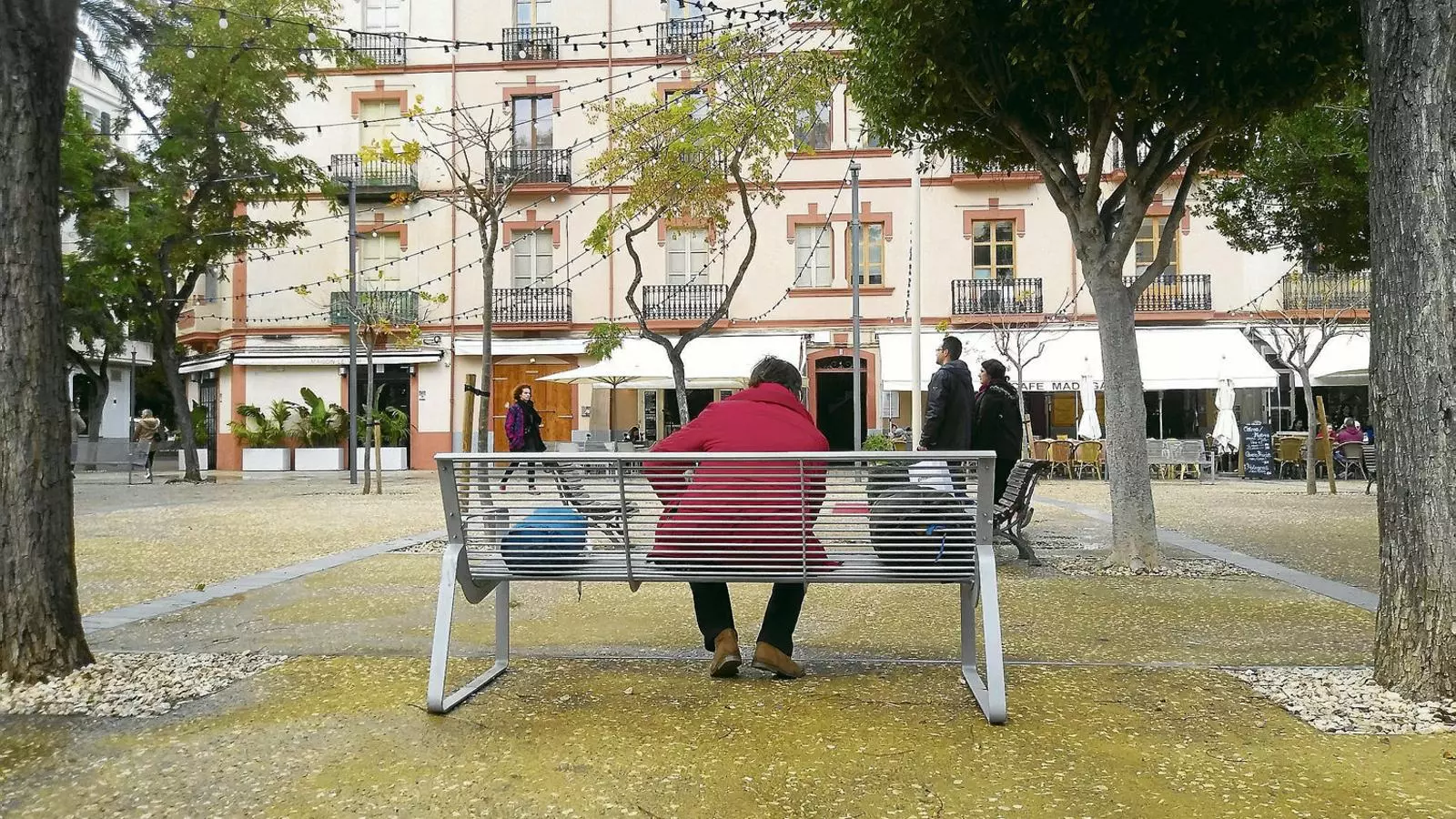 Els indigents de la festa atrapats a Eivissa