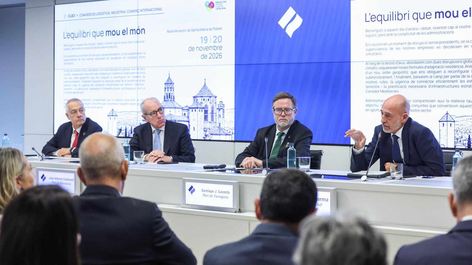 Image of the presentation of the congress at the Port of Barcelona.