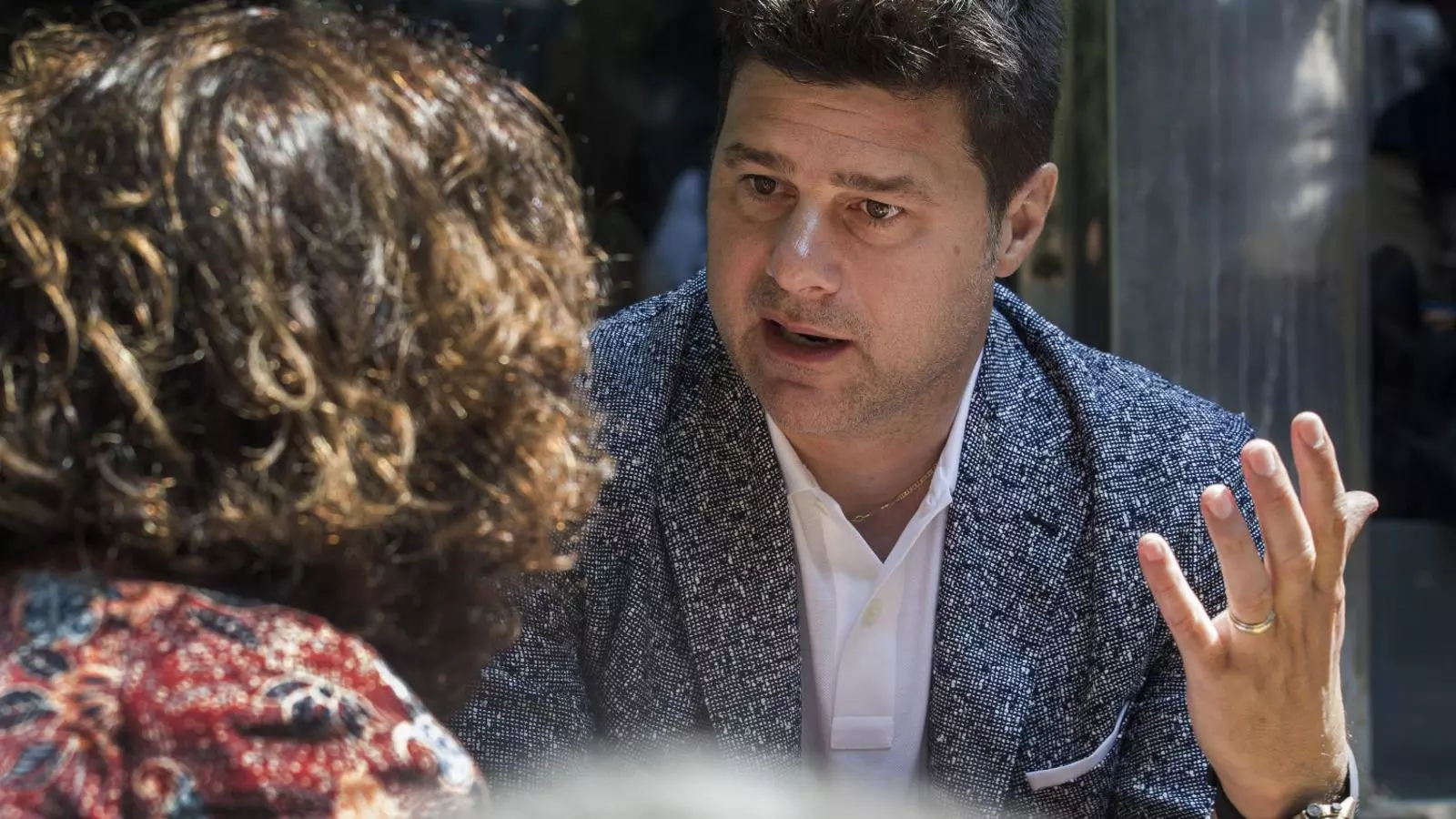 Mauricio Pochettino va atendre l’ARA minuts abans de la presentació d’Un nuevo mundo, el seu diari al Tottenham.