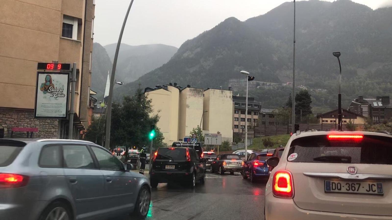 La prova pilot al carrer Sant Andreu xoca amb la tornada a l’escola