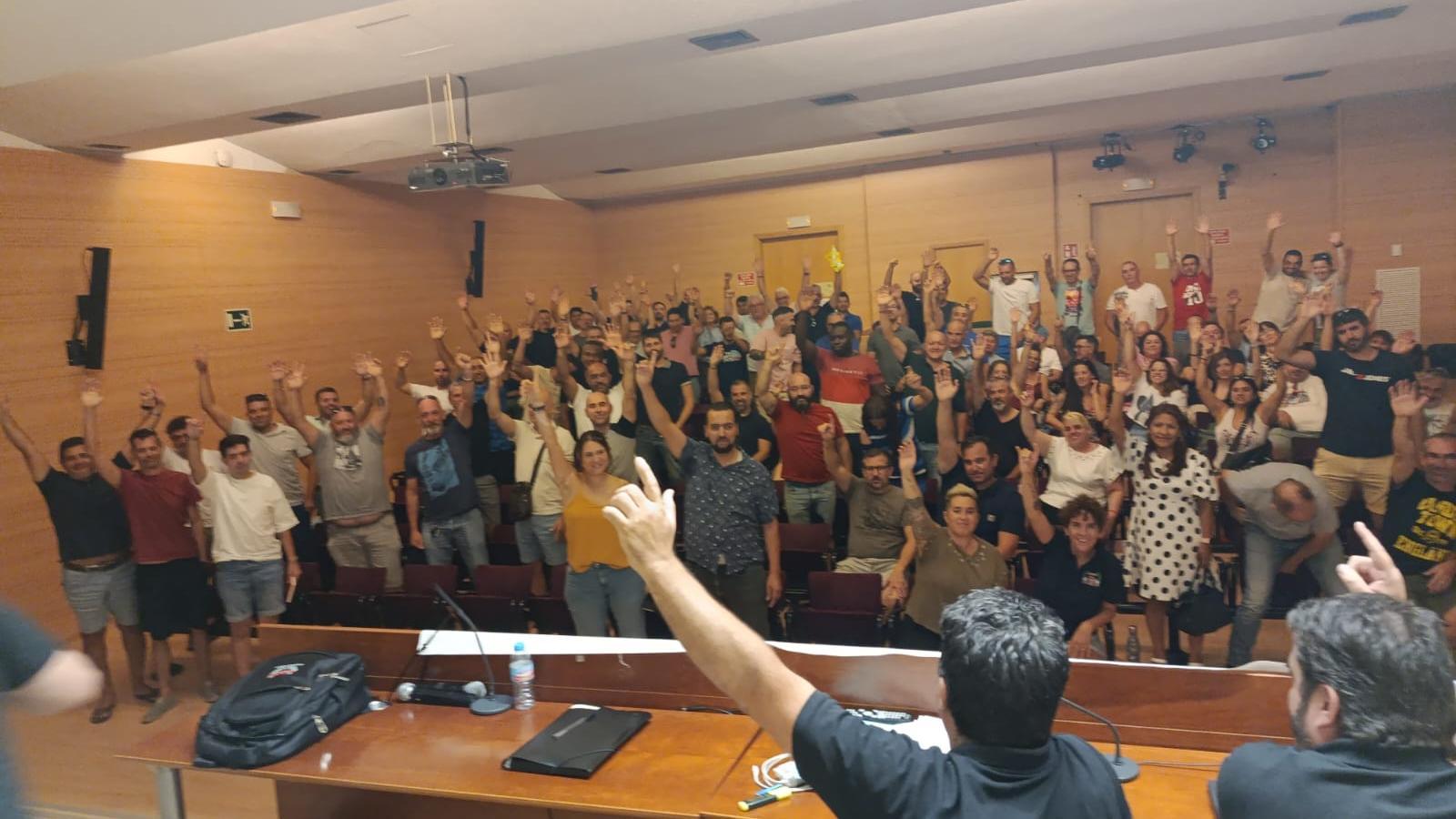 La asamblea de trabajadores del TIB