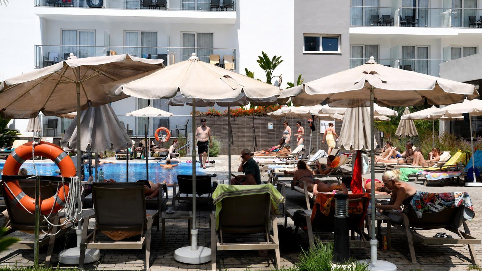 La piscina d'un hotel a Mallorca.