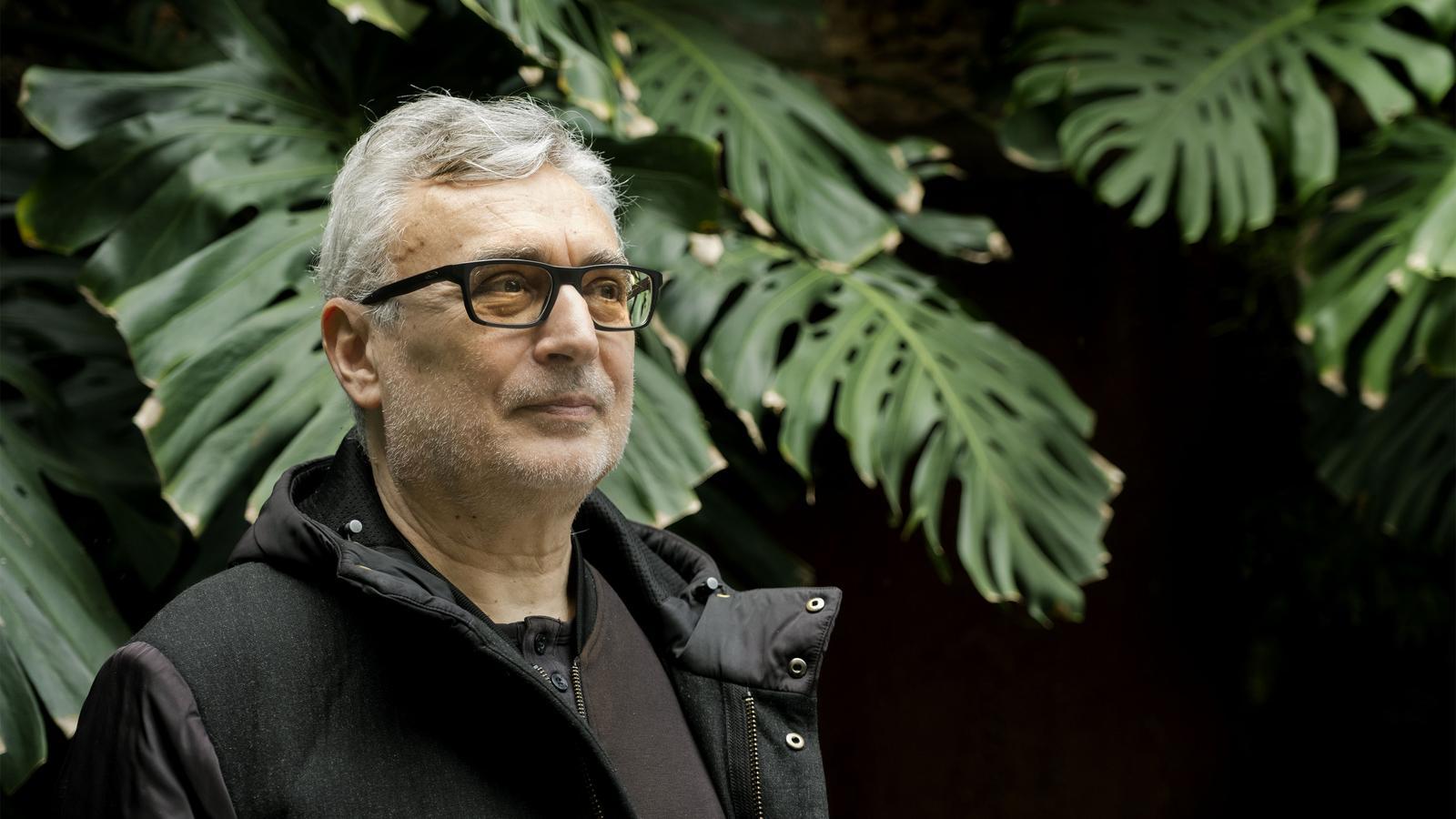 The cartoonist David B. at the Finestres bookstore in Barcelona.
