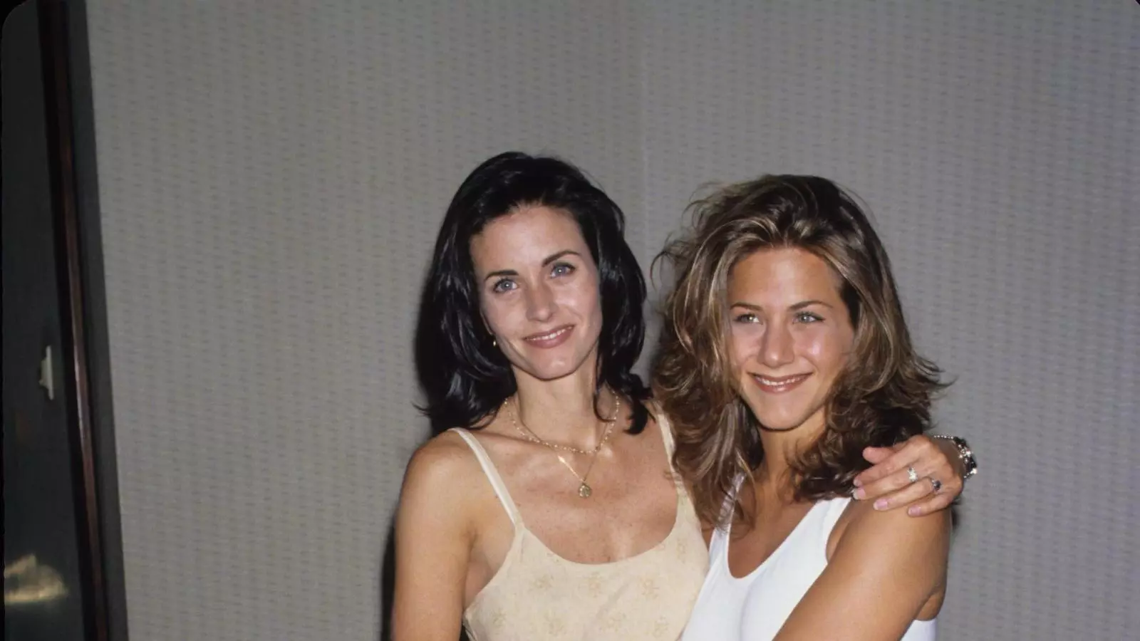 Jennifer Aniston serà la dama d’honor de Courteney Cox