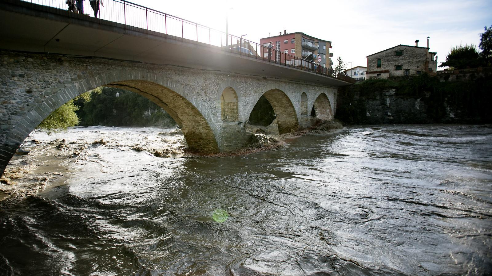 El río Ter a su paso por Manlleu