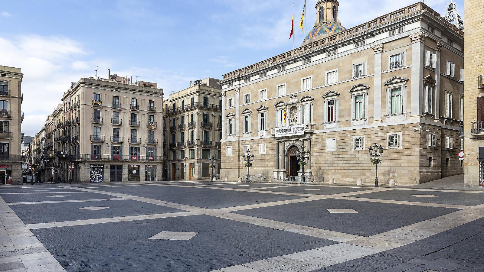 Façana del Palau de la Generalitat, a la plaça de Sant Jaume de Barcelona.