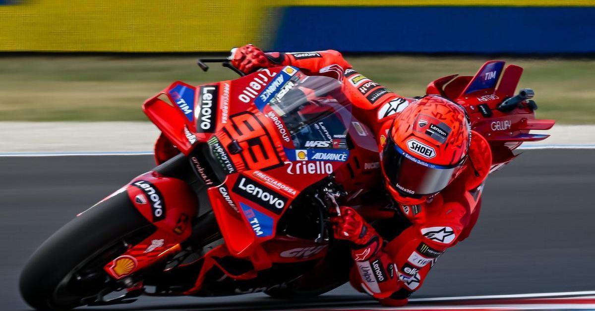 Marc Márquez turns the MotoGP World Cup into a game of children