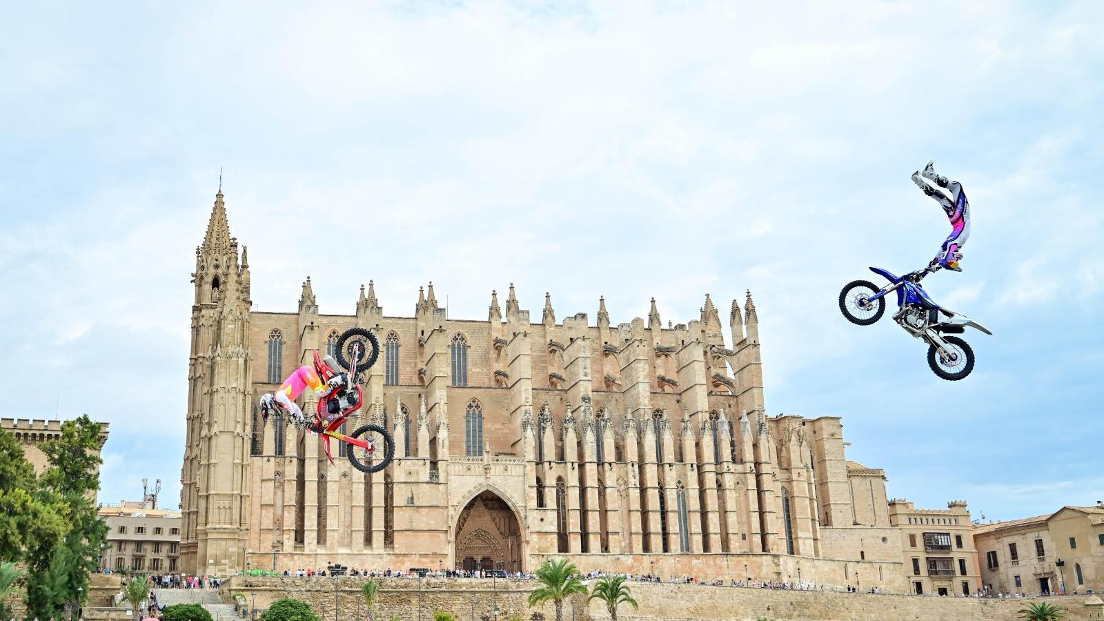 Este martes se ha desarrollado allí una exhibición como adelanto del espectáculo que tendrá lugar en el Velódromo Illes Balears.