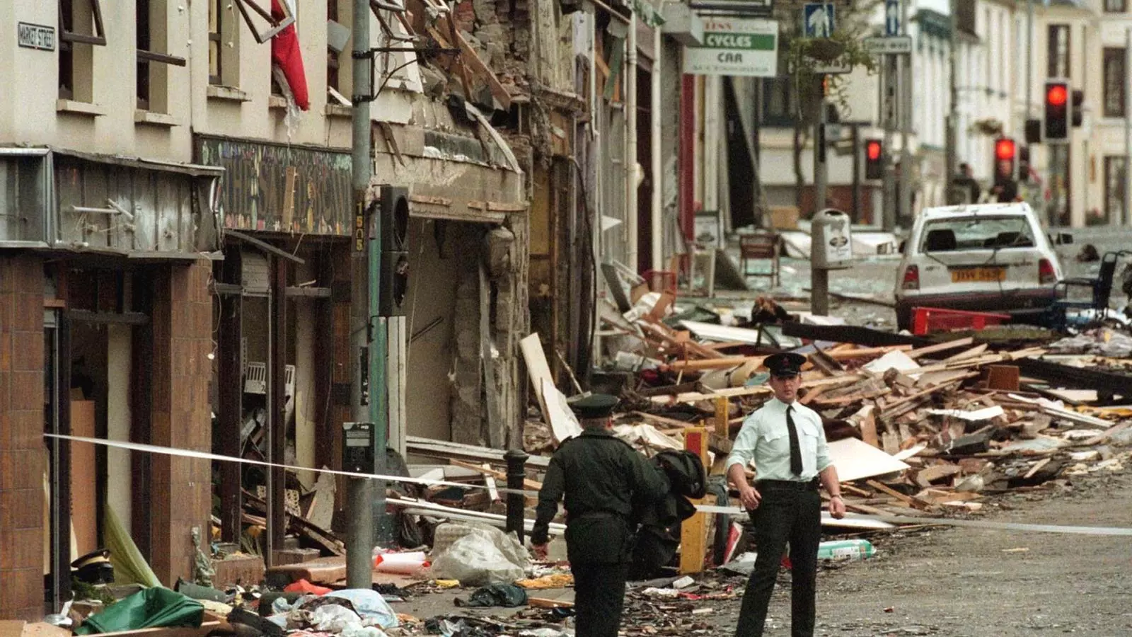 El bombardeig d’Omagh torna a quedar-se sense presumpte autor