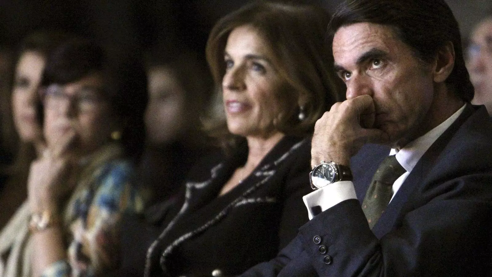 L'expresident espanyol José María Aznar i l'alcaldessa de Madrid, Ana Botella, en l'homenatge d'ahir a Gregorio Ordóñez.