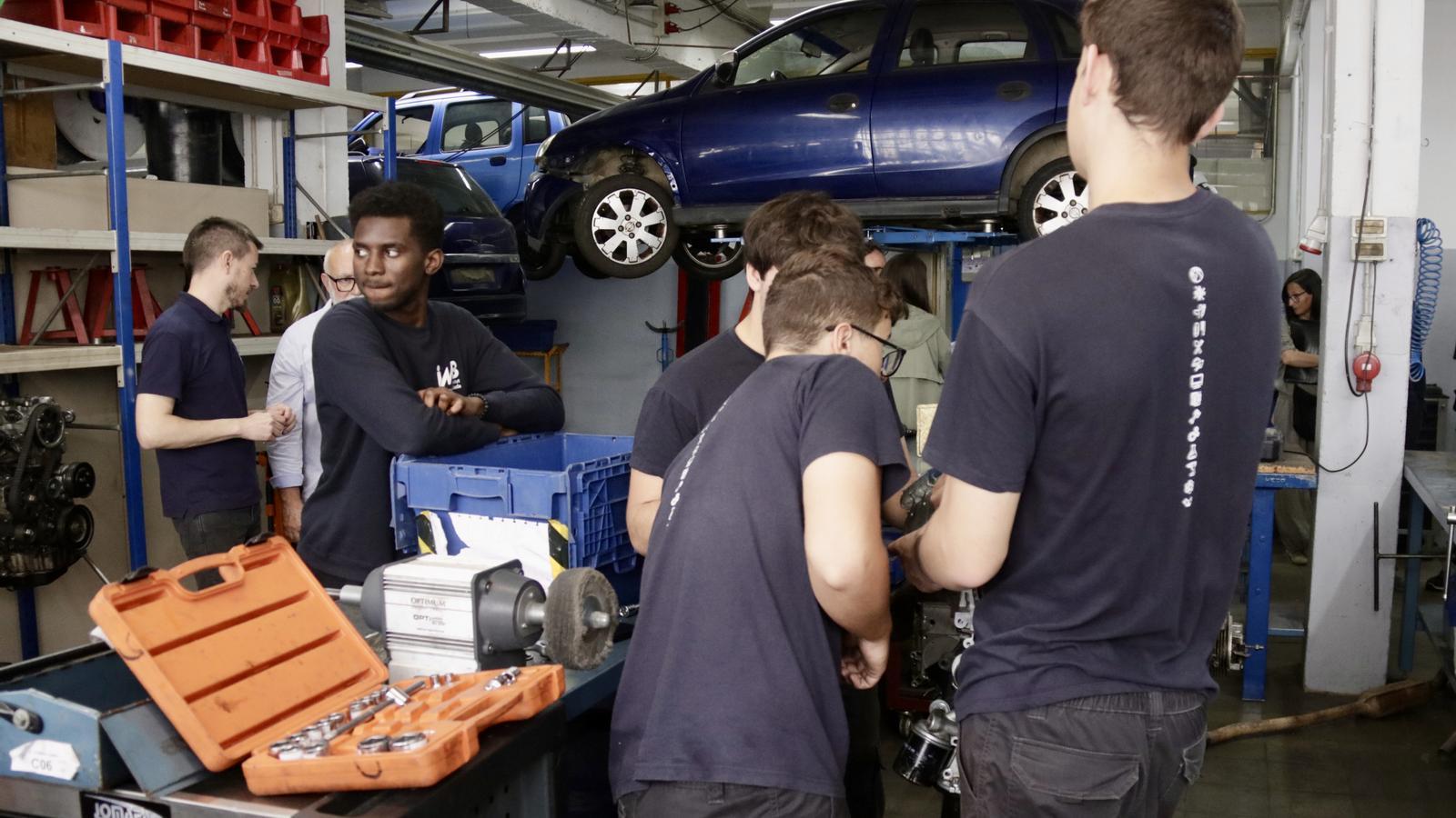 A Vocational Training classroom in a stock image.