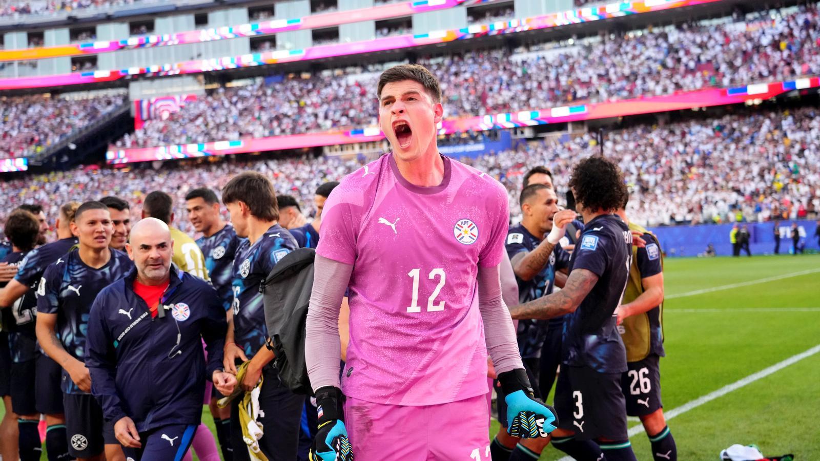 Orlando Gill, goalkeeper of Paraguay, celebrating the victory against Germany.