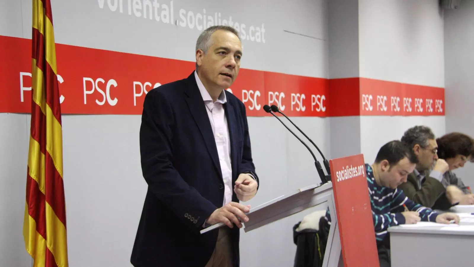 Navarro proposarà un text per a la declaració adequat al marc legal