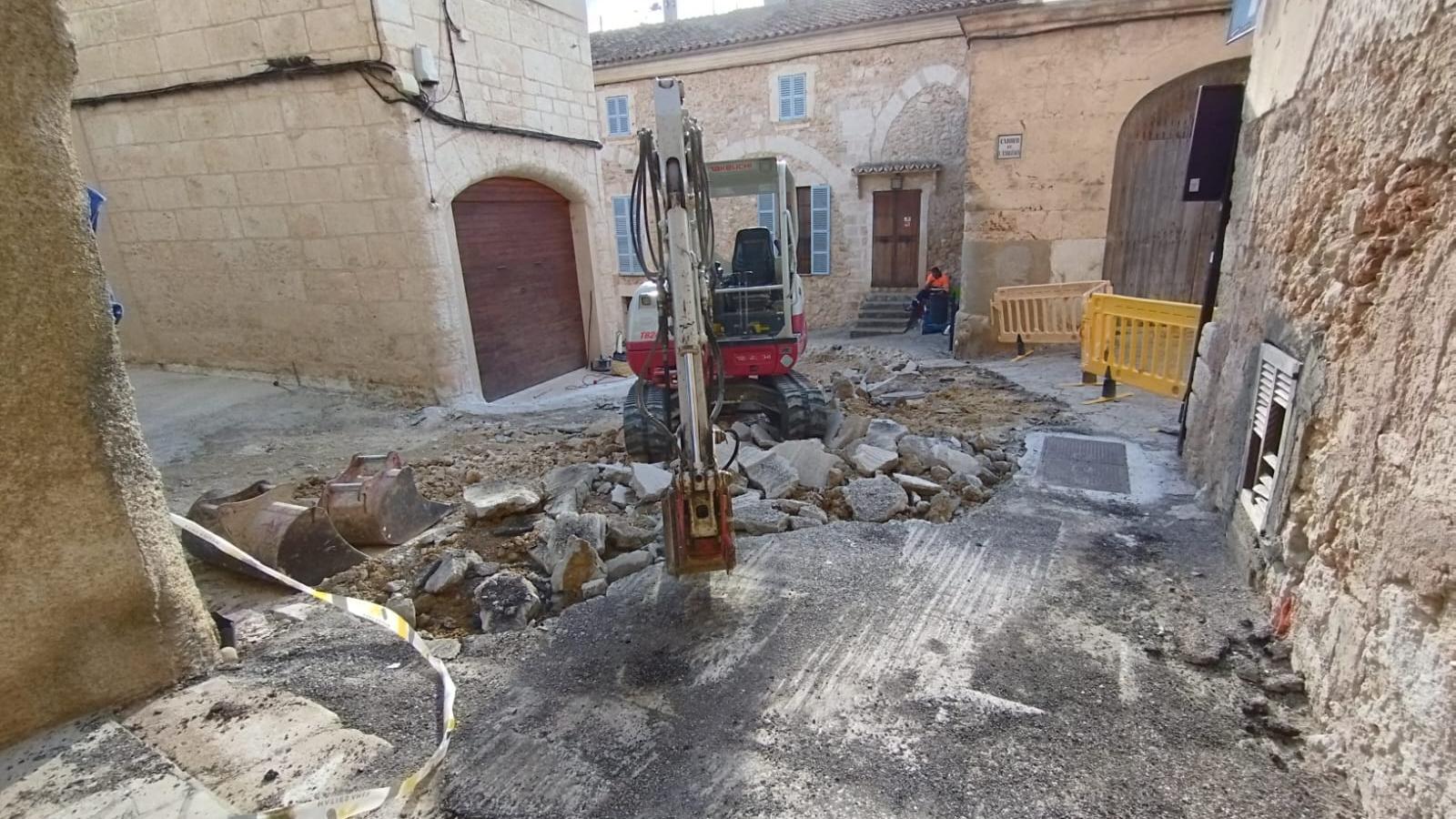 Obres del nucli antic de Sineu