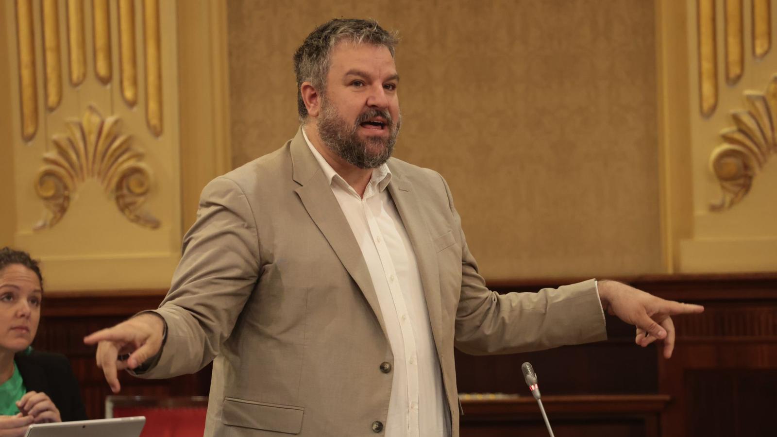 Lluís Apesteguia, this Tuesday at the Parliament plenary session