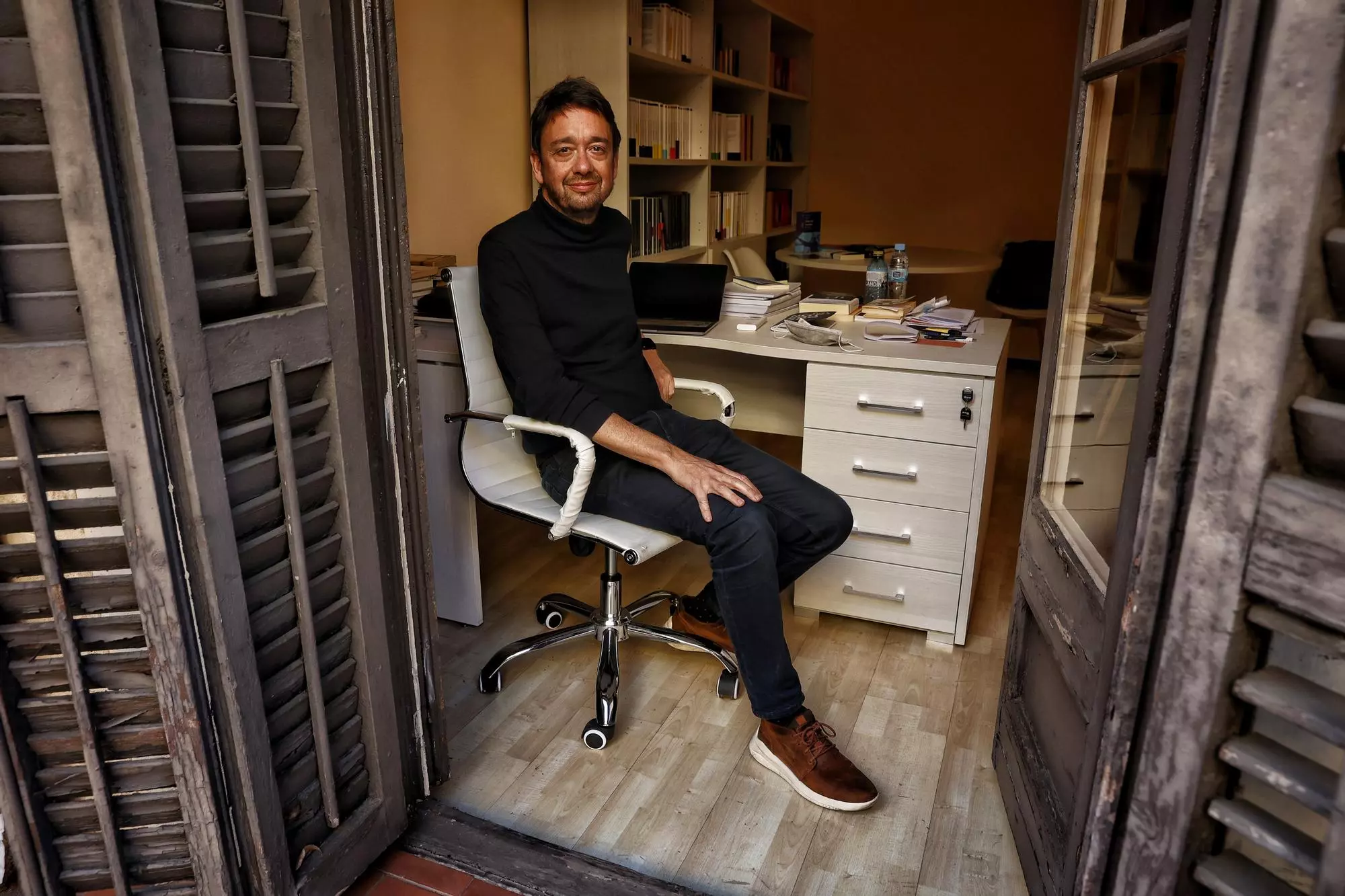 Ernest Folch, a la nova seu de l'editorial Navona