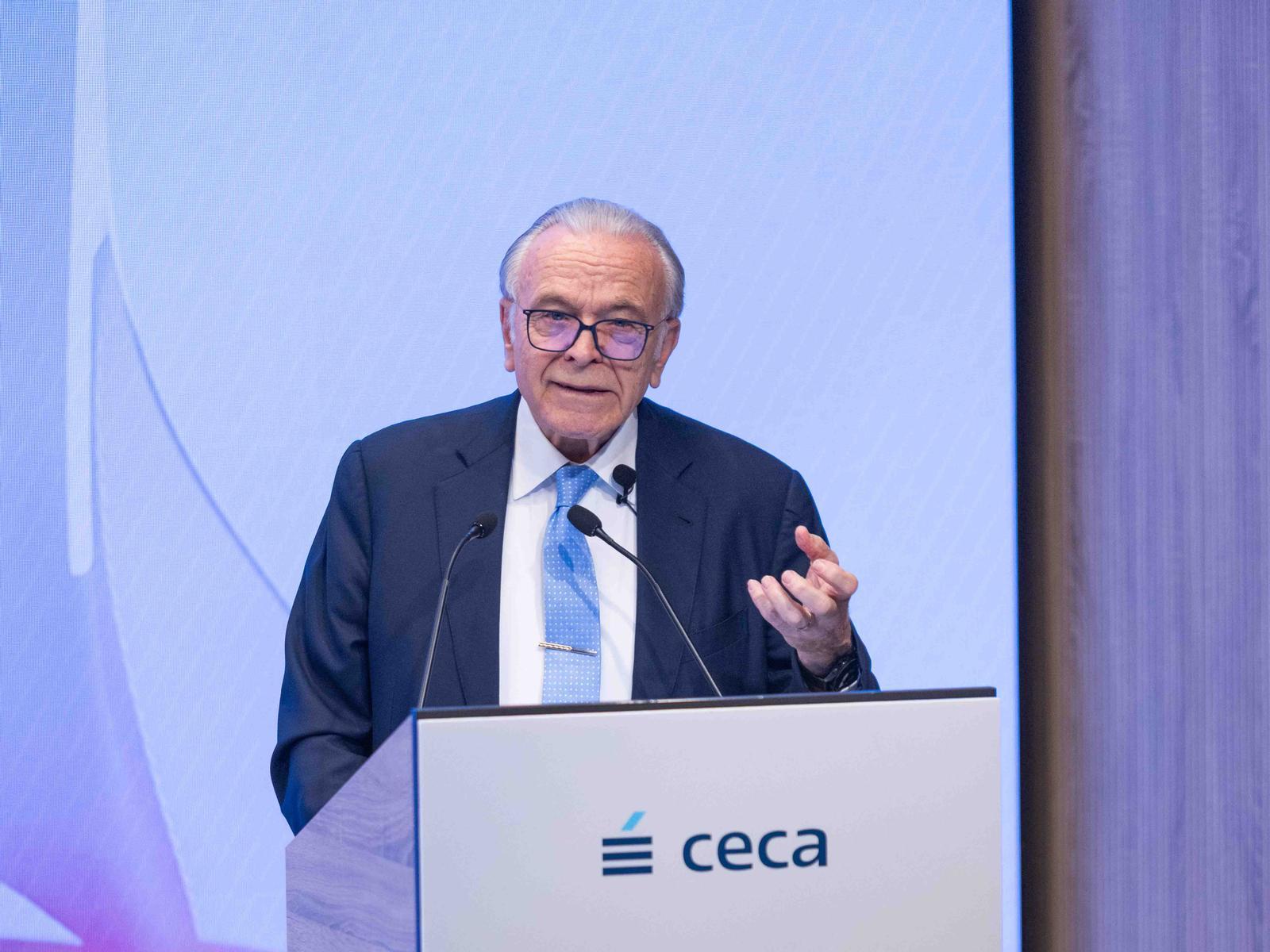 Fainé, durant l'assemblea de la CECA