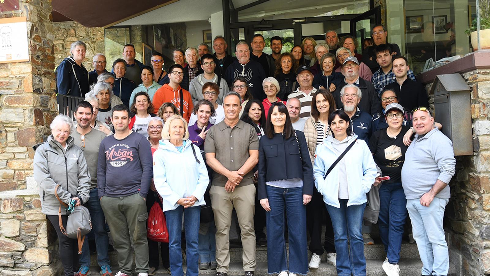 Voluntaris de Govern a Aina.