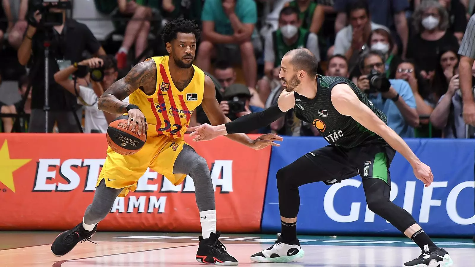 Cory Higgins i Pau Ribas