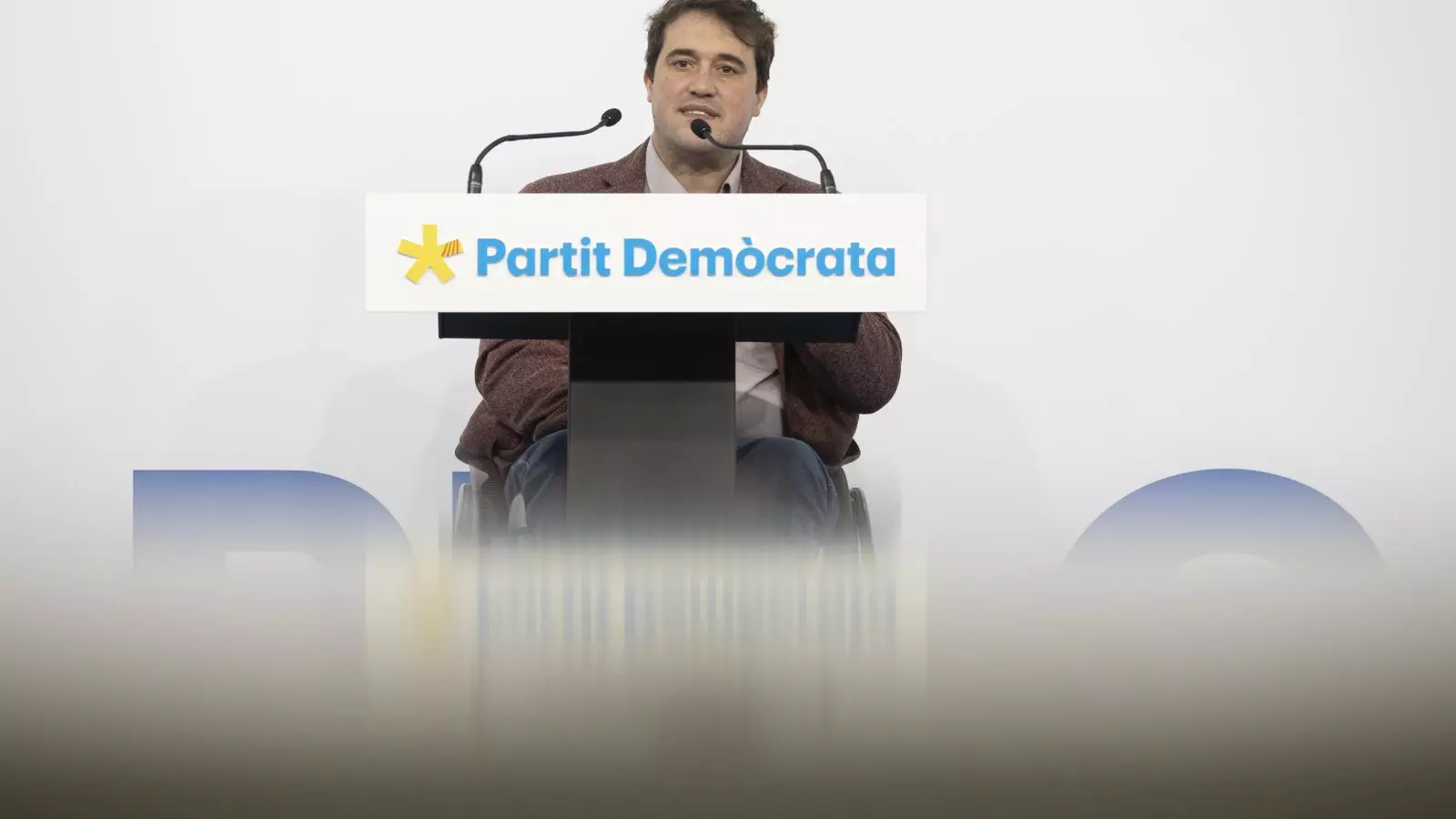 El president del PDECat, David Bonvehí, en la roda de premsa d'aquest dilluns