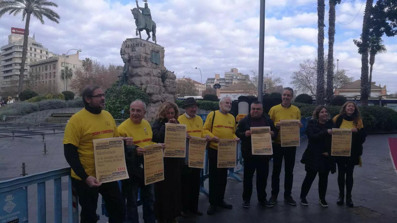 Membres d'algunes de les entitats convocants.