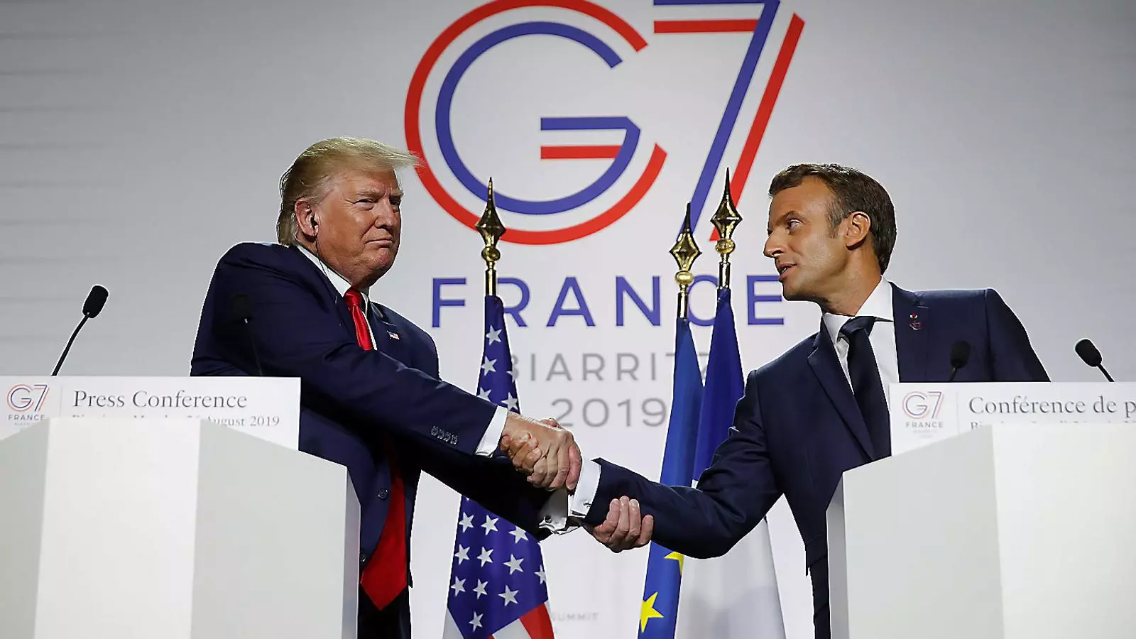Trump i Macron a la roda de premsa conjunta que van fer ahir al final de la cimera del G-7, a Biarritz.
