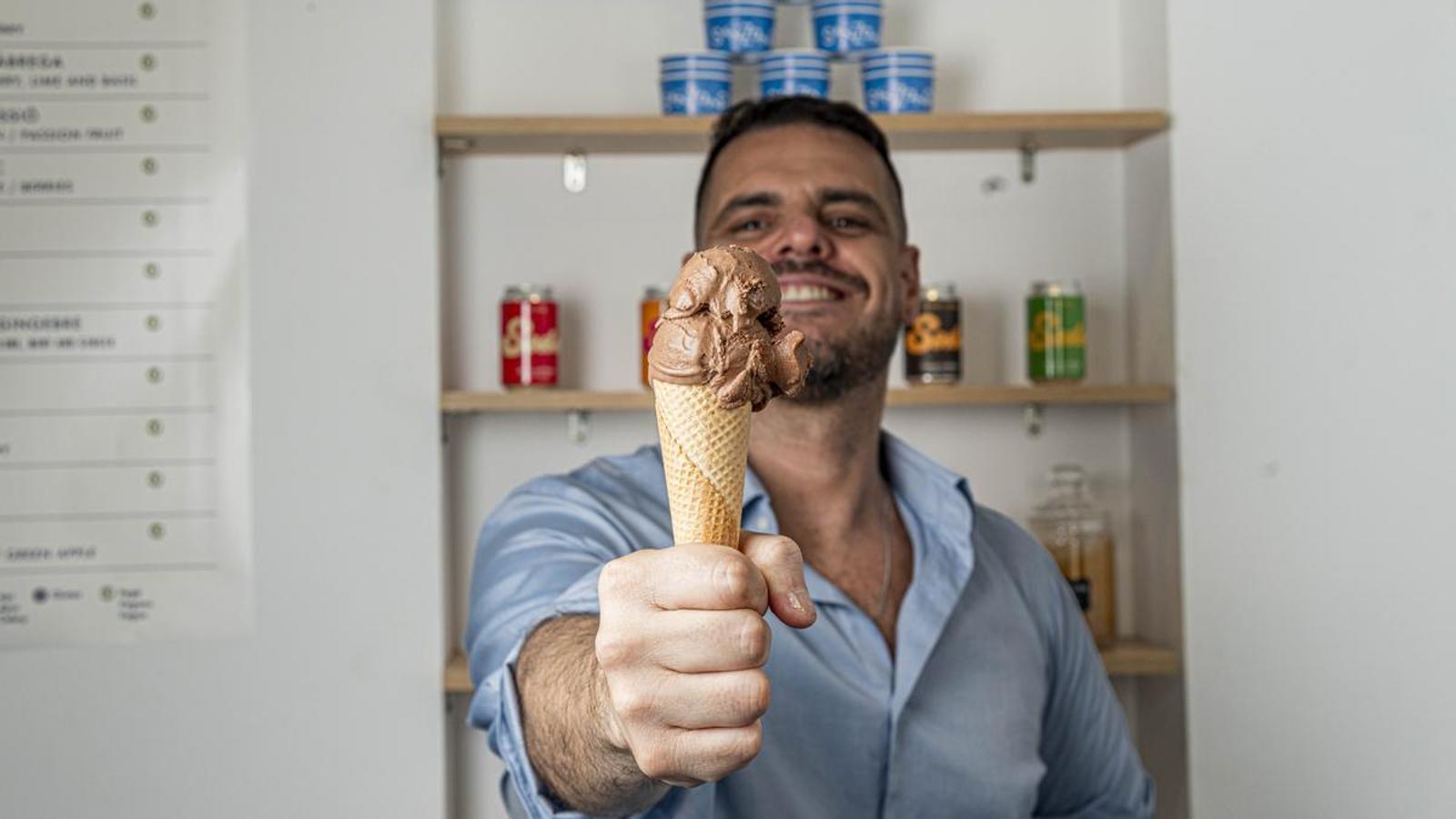 Un cucurutxu de gelatde xocolata de Casa Sanzano.